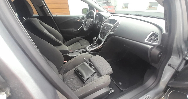Opel Astra cena 26900 przebieg: 213000, rok produkcji 2010 z Sułkowice małe 301